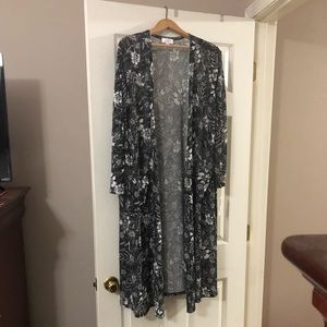 BNWT Lularoe Sarah, lightweight
